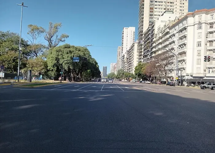 Estudio Amplio Y Moderno En Belgrano.